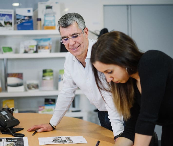 Conseils et stratégie, Agence Nouveau regard