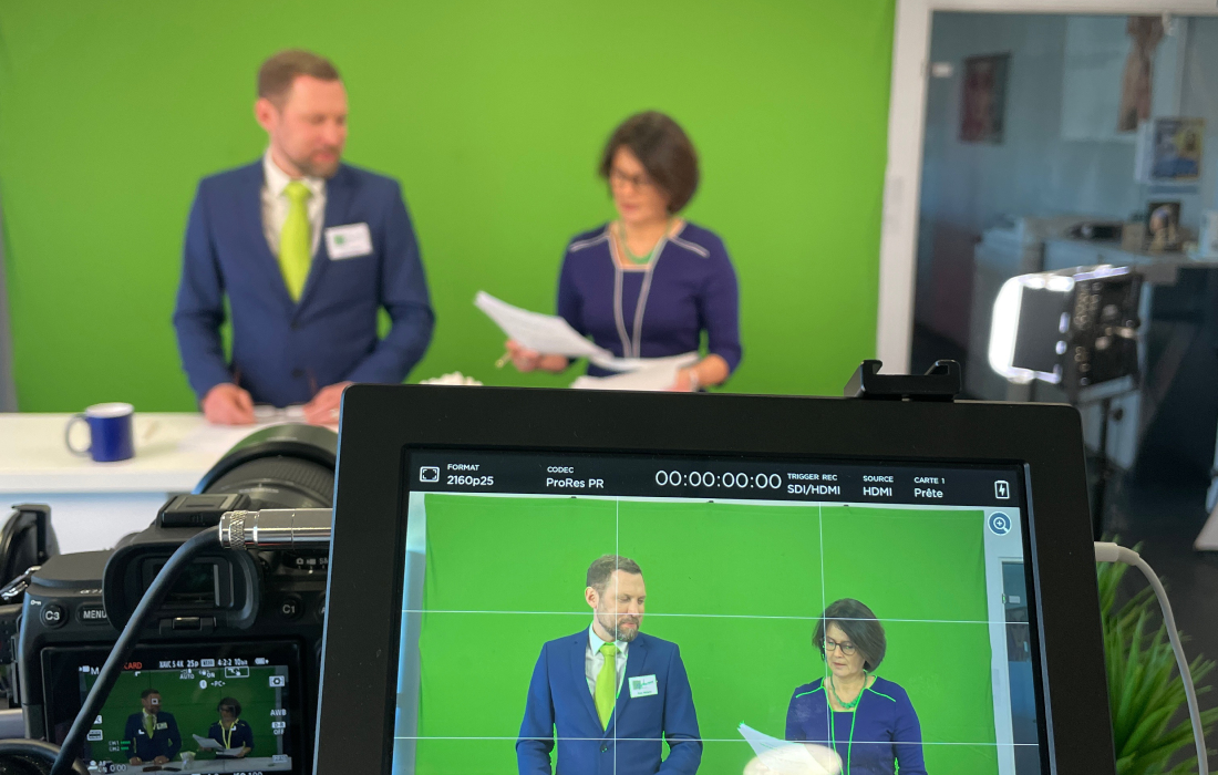 Tournage vidéo en studio Agence Nouveau regard